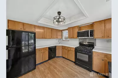 320 Knight Court, Old Bridge Township, NJ 08857 - Photo 6