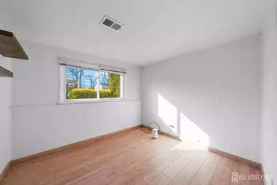 895 Patton Street, North Brunswick Township, NJ 08902 - Photo 10