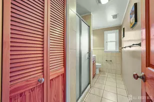895 Patton St, North Brunswick Township, NJ 08902 - Photo 16