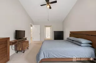 301 Pheasant Run, South Brunswick Township, NJ 08852 - Photo 20