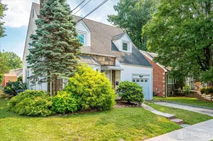 289 Hazel Pl, Union Township, NJ 07083 - Photo 2