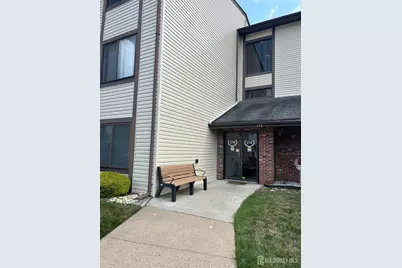 278 Crosse Drive #2H, Monroe Township, NJ 08831 - Photo 2