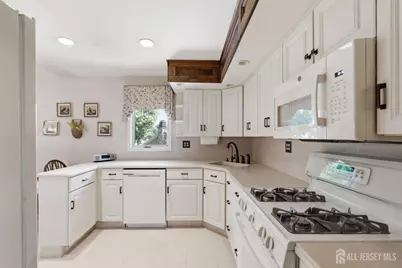 1453 Tooz Place, South Plainfield, NJ 07080 - Photo 8