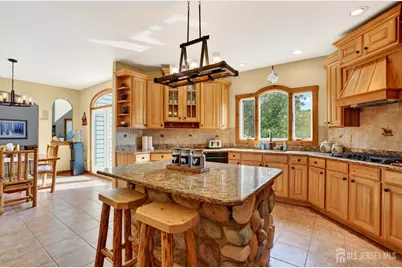 439 Schoolhouse Road, Monroe Township, NJ 08831 - Photo 16