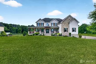439 Schoolhouse Rd, Monroe Township, NJ 08831 - Photo 2