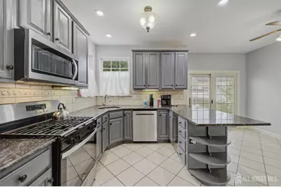1316 Sassafras Lane, Monroe, NJ 08094 - Photo 14
