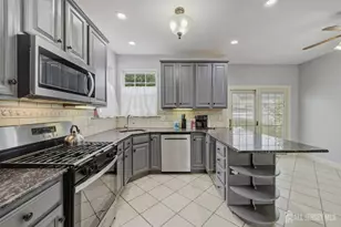 1316 Sassafras Ln, Monroe, NJ 08094 - Photo 14