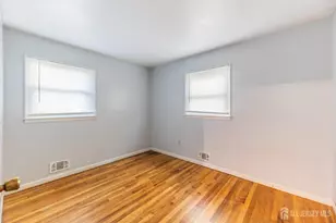 111 Emerson St, Carteret, NJ 07008 - Photo 8