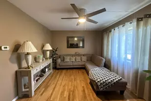 39 Stratford Rd, East Brunswick Township, NJ 08816 - Photo 4