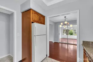 452A Roxbury Ln, Monroe Township, NJ 08831 - Photo 16