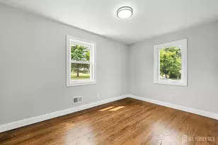 39 Griggs Dr, South Brunswick Township, NJ 08810 - Photo 24