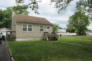 68 MacArthur Ave, Sayreville, NJ 08872 - Photo 2