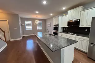 1302 Hights Farm Rd, Monroe Township, NJ 08831 - Photo 18