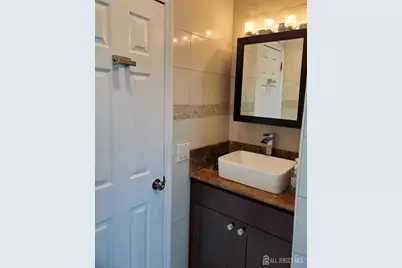 45 W Iselin Parkway W, Iselin, NJ 08830 - Photo 24