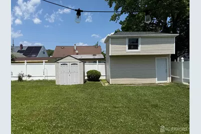 45 W Iselin Parkway W, Iselin, NJ 08830 - Photo 4