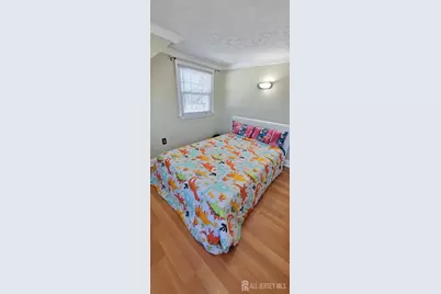 45 W Iselin Parkway W, Iselin, NJ 08830 - Photo 12