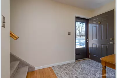 70-10 Prospect Street #10, Metuchen, NJ 08840 - Photo 4