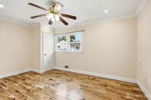 264 E George Pl E, Iselin, NJ 08830 - Photo 18