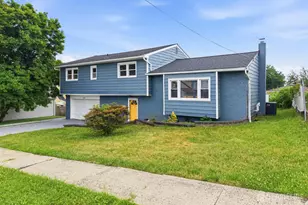 264 E George Pl E, Iselin, NJ 08830 - Photo 2
