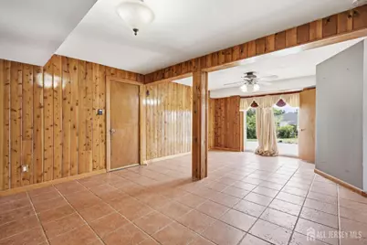 264 E George Place E, Iselin, NJ 08830 - Photo 20