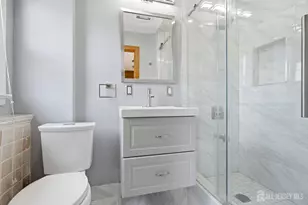 264 E George Pl E, Iselin, NJ 08830 - Photo 22