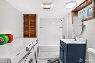 23 Monroe Ave, Carteret, NJ 07008 - Photo 14