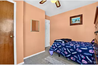 23 Monroe Avenue, Carteret, NJ 07008 - Photo 24