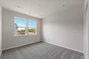 206 Lyla Ln, Middlesex, NJ 08091 - Photo 12