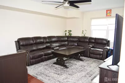 51 Larch Street, Carteret, NJ 07008 - Photo 6