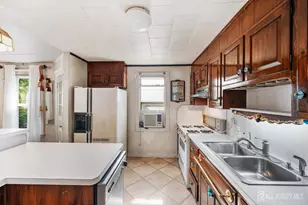 78 Lawrence Ave, Highland Park, NJ 08904 - Photo 16