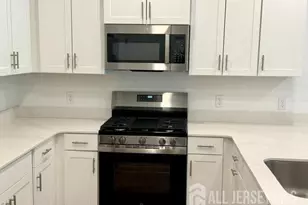 29104 Radford Ct, Monroe Township, NJ 08831 - Photo 6