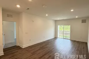 29104 Radford Ct, Monroe Township, NJ 08831 - Photo 10