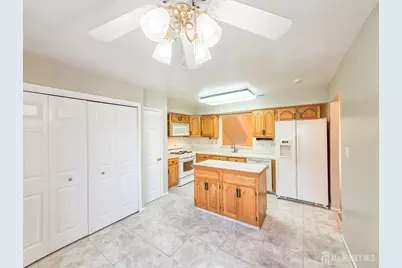 1-H Rutland Lane, Monroe Township, NJ 08831 - Photo 4
