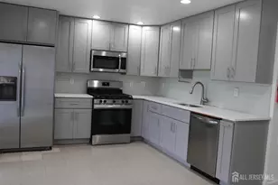 82 Washington Ave, Iselin, NJ 08830 - Photo 8