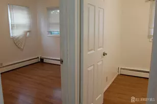 82 Washington Ave, Iselin, NJ 08830 - Photo 14