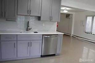 82 Washington Ave, Iselin, NJ 08830 - Photo 10