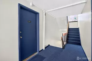 248 Alpine Way, Woodbridge Township, NJ 07095 - Photo 4