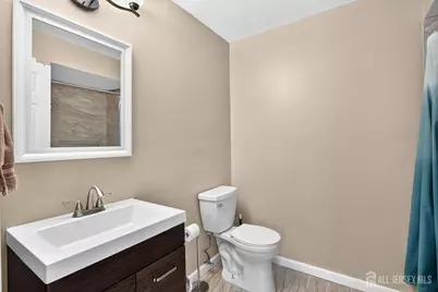 248 Alpine Way #B, Woodbridge Township, NJ 0709 - Photo 16