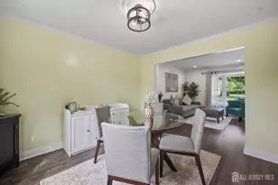 40 Staghorn Dr, North Brunswick Township, NJ 08902 - Photo 10