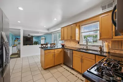 40 Staghorn Drive, North Brunswick Township, NJ 08902 - Photo 16