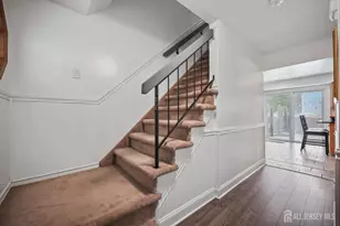40 Staghorn Dr, North Brunswick Township, NJ 08902 - Photo 12