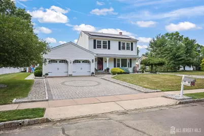 40 Staghorn Drive, North Brunswick Township, NJ 08902 - Photo 2