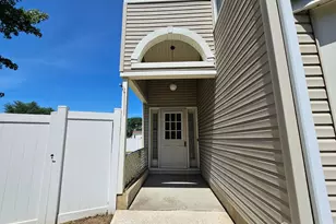 9 Mockingbird Ln, South Brunswick Township, NJ 08810 - Photo 2
