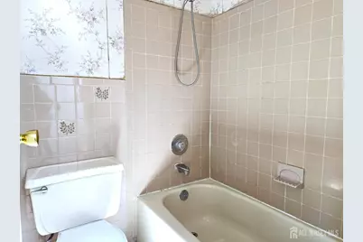 9 Mockingbird Lane, South Brunswick Township, NJ 08810 - Photo 12