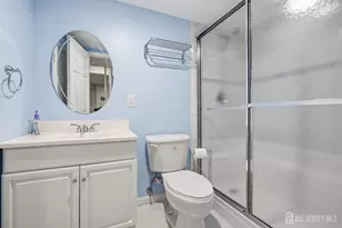4 Woodruff Rd, Edison, NJ 08820 - Photo 36
