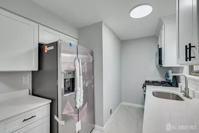 1213 N Oaks Boulevard N, North Brunswick Township, NJ 08902 - Photo 6