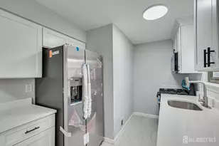 1213 N Oaks Blvd N, North Brunswick Township, NJ 08902 - Photo 6