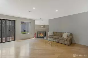 12 Carriage Pl, Edison, NJ 08820 - Photo 6