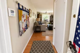 116 Empress Plaza, Monroe Township, NJ 08831 - Photo 2