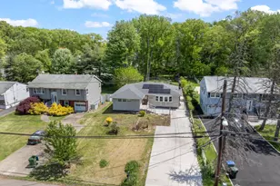 22 Foley Ave, Edison, NJ 08820 - Photo 38